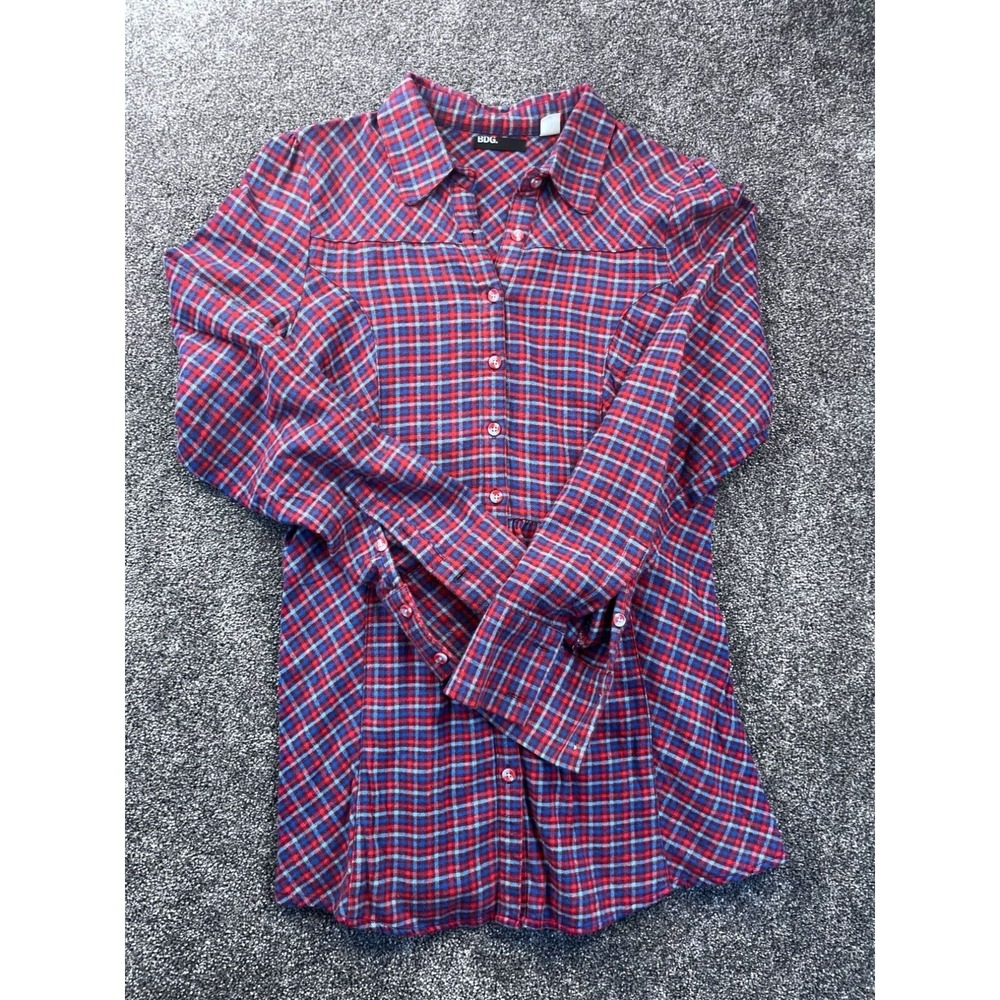 Urban Outfitters BDG Womens Plaid Button-Down Shirt Red & Blue Medium 100% Cotto